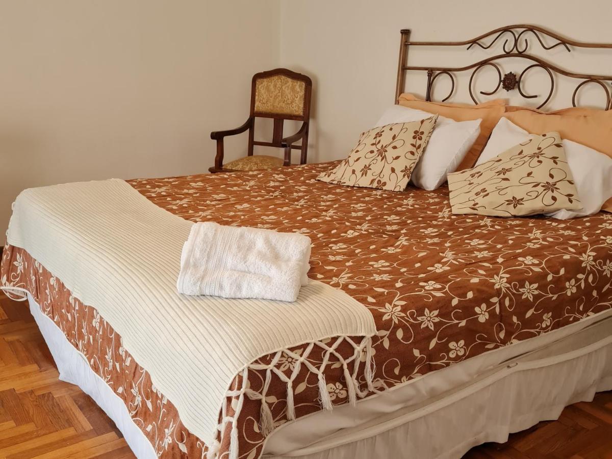 فيلا Veinticinco Casa De Huespedes ميندوزا المظهر الخارجي الصورة